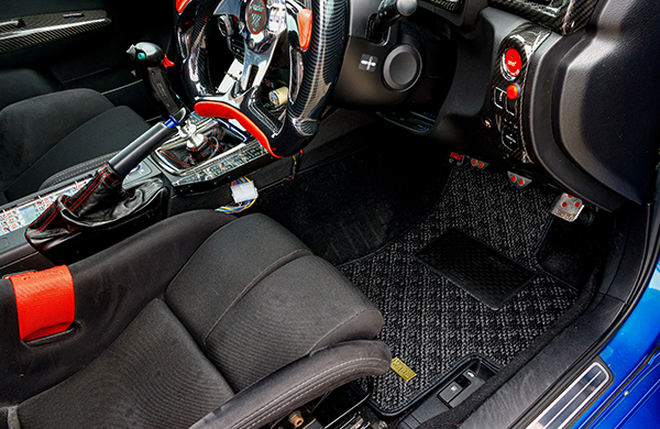 KARO カロ シザル SISAL リーフ (FF FR有)X、G。寒冷地除 ZE0 ホワイト/ブラック 10/12〜2012/11 2985 KARO カロ シザル SISAL リーフ (FF FR有)X、G。寒冷地除 ZE0 ホワイト/ブラック 10/12〜2012/11 2985