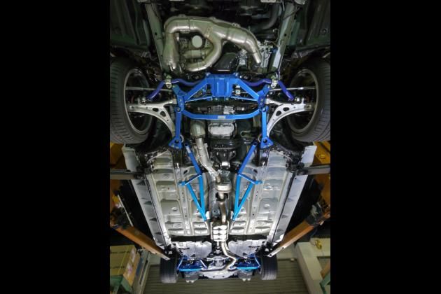 CUSCO クスコ パワーブレース (フロアー フロント・サイド) エスティマ ACR30W/MCR30W/ACR40W/MCR40W 2000/1〜2006/1 2WD/4WD (813-492-FS CUSCO クスコ パワーブレース (フロアー フロント・サイド) エスティマ ACR30W/MCR30W/ACR40W/MCR40W 2000/1〜2006/1 2WD/4WD (813-492-FS