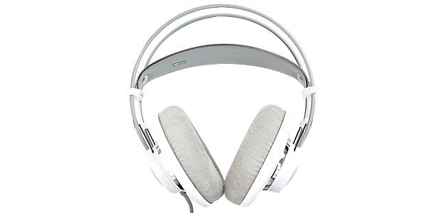 AKG オープンエアヘッドフォン Q701WHITE Q701WHT Q701 『並行輸入品』 AKG オープンエアヘッドフォン Q701WHITE Q701WHT Q701 『並行輸入品』