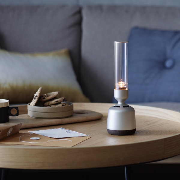 ソニー グラスサウンドスピーカー ハイレゾ対応/Bluetooth対応/LEDライト付き / 32段階明るさ調整可能 DSEE HX対応 LSPX-S ソニー グラスサウンドスピーカー ハイレゾ対応/Bluetooth対応/LEDライト付き / 32段階明るさ調整可能 DSEE HX対応 LSPX-S