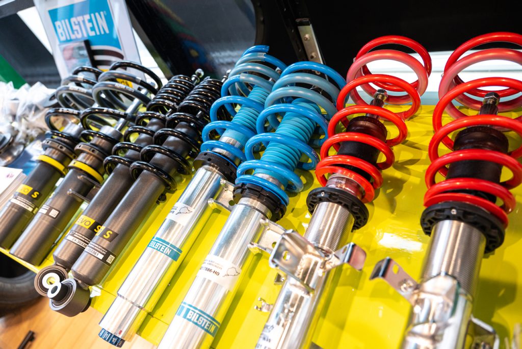 ビルシュタイン B8 ダンパー (前後/4本) BMW 6シリーズ E63/E64 EH30/EH44/EK44 03/10〜 VE3-B271/BE5-B272 ビルシュタイン B8 ダンパー (前後/4本) BMW 6シリーズ E63/E64 EH30/EH44/EK44 03/10〜 VE3-B271/BE5-B272