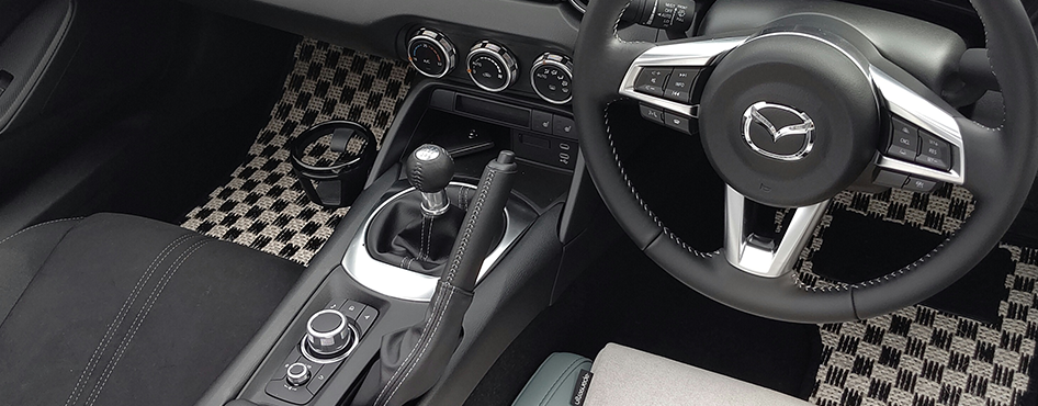 KARO カロ フラクシー ロードスター (FR FR有)SスペシャルPKG SレザーPKG VS AT用 RF含 ND5RC ブリリアントレッド 15/5〜 3665