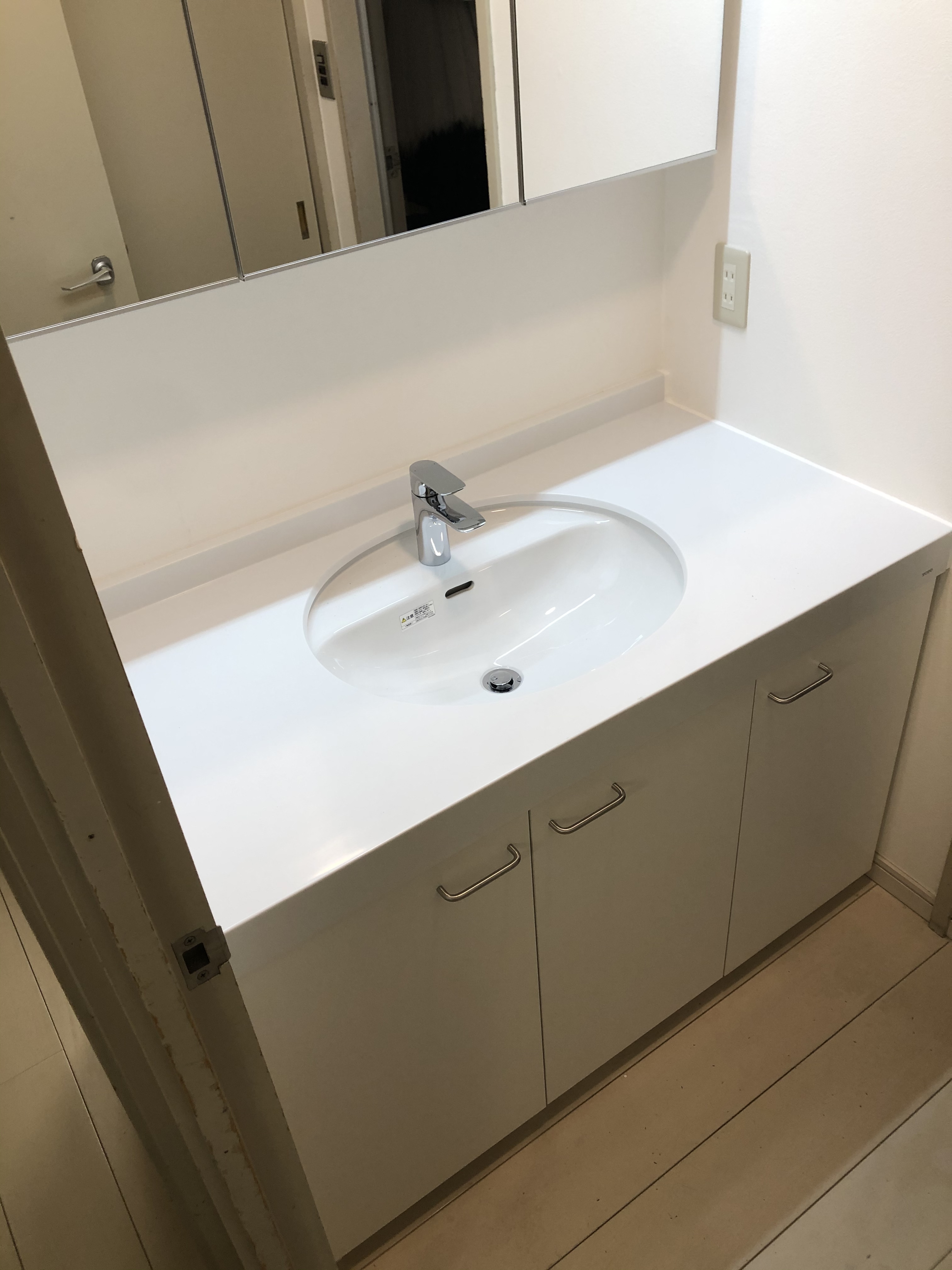 TOTO  マーブライトカウンター