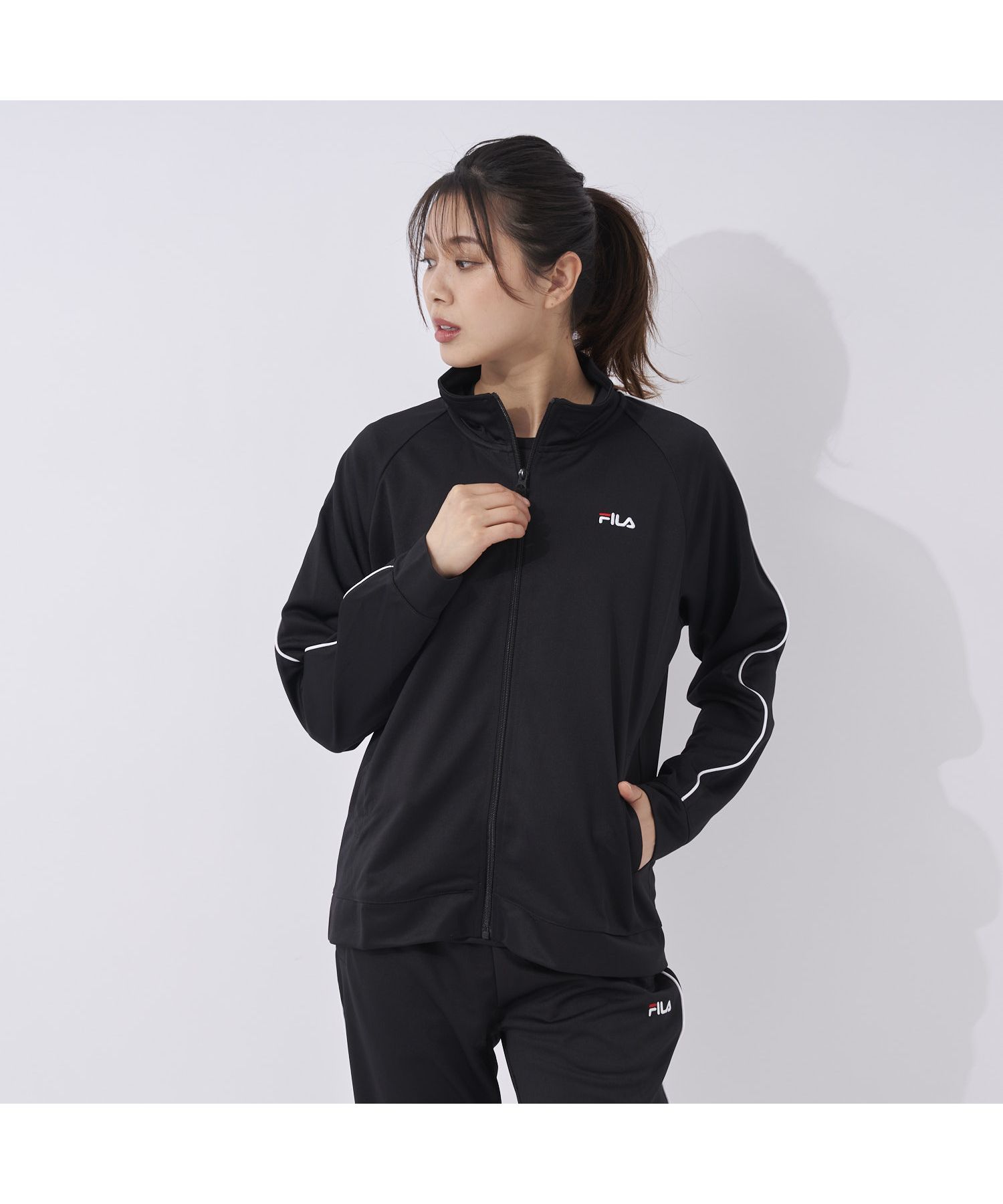 フィラ トラックジャケット(レディース) L ブラック #VL2718-08 FILA 新品 未使用