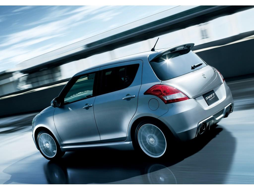 ZC32スイフトスポーツMT車2WD(11/12-16/12)SULTRA RACINGウルトラレーシングフロントメンバーブレース/品番LA2-2518/海外輸入品※他商品同梱不可