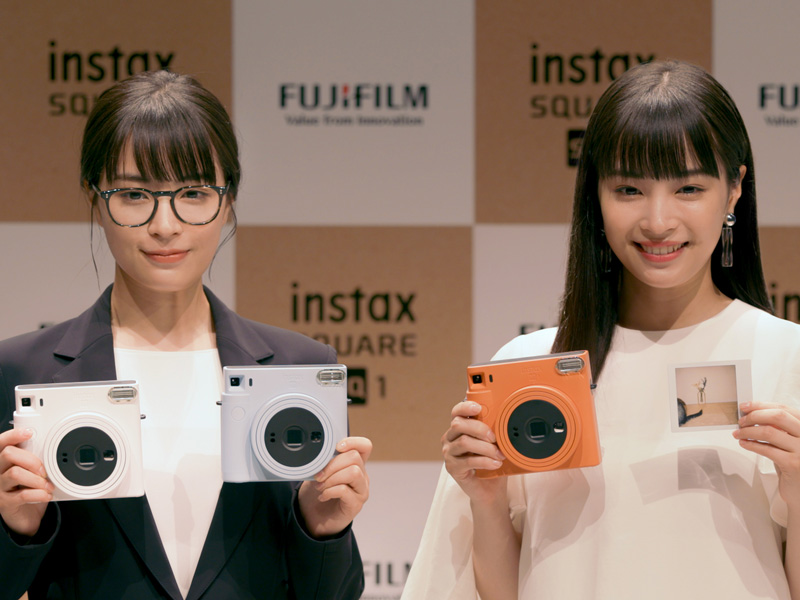 FUJIFILM インスタントカメラ\