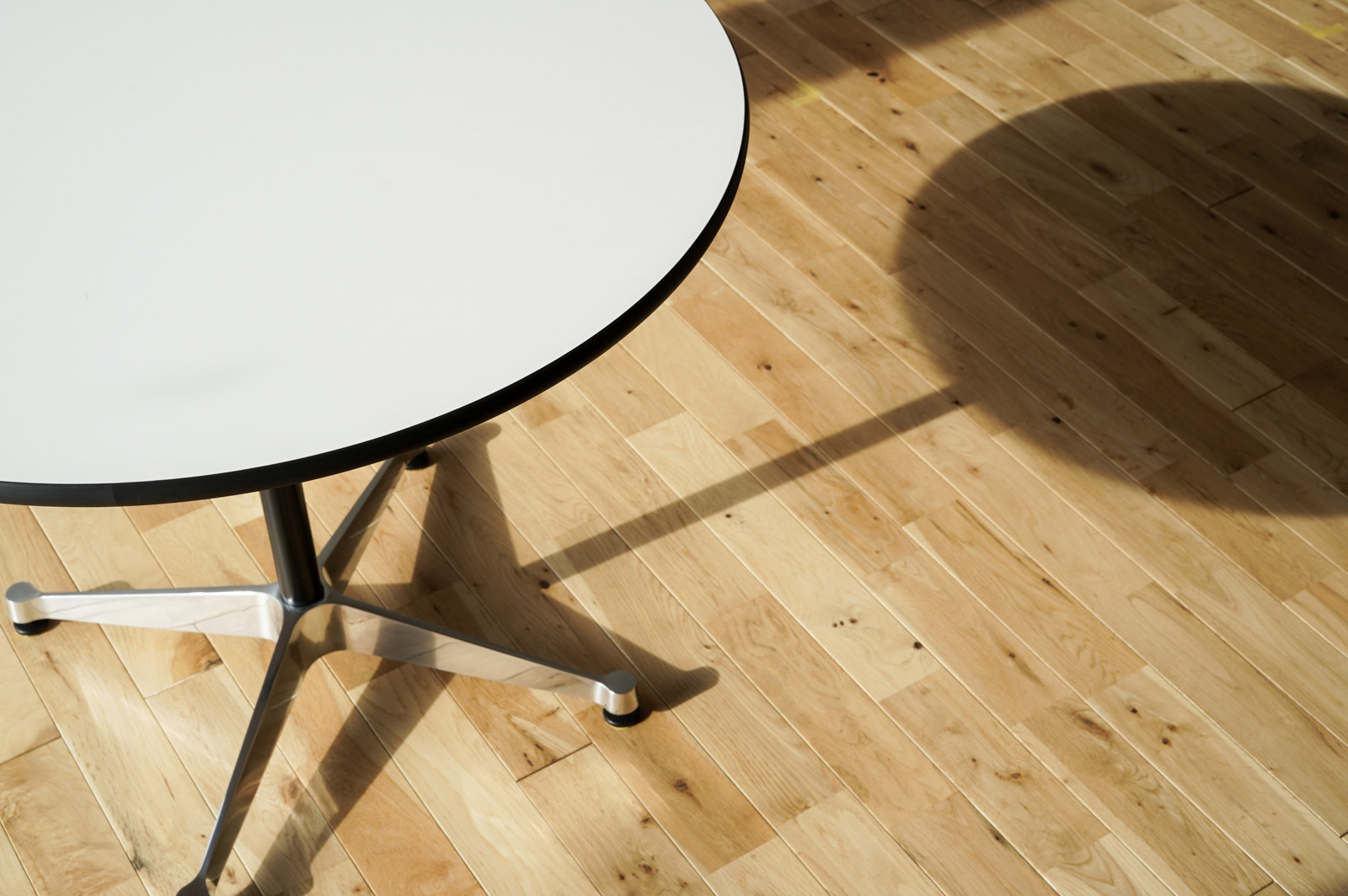 イームズ コントラクトベーステーブル コントラクトテーブル イームズテーブル W120×D120×H74 cm スクエア ホワイト ST