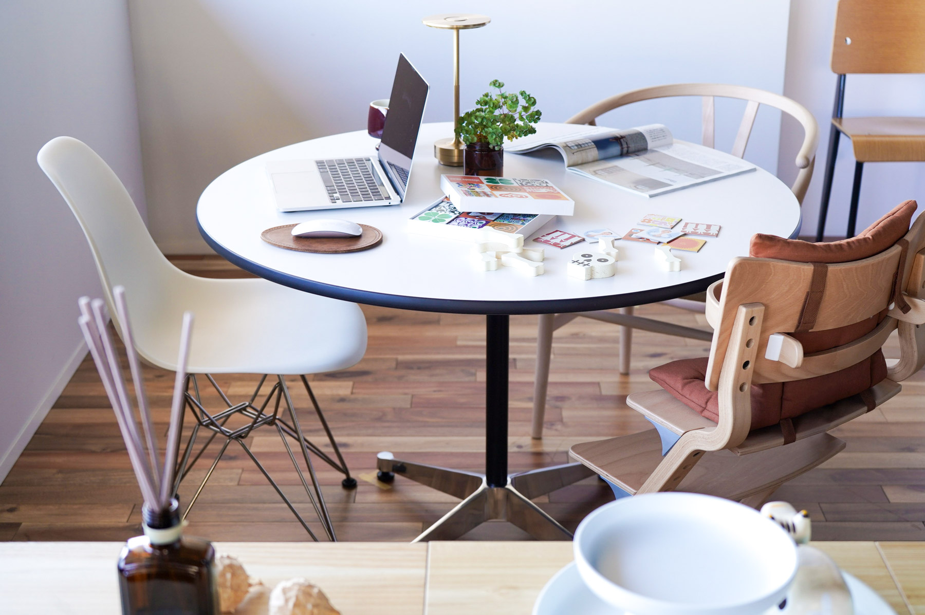 イームズ コントラクトベーステーブル コントラクトテーブル イームズテーブル W120×D120×H74 cm スクエア ホワイト ST