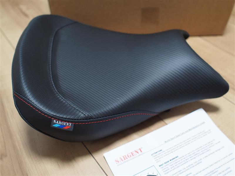 SARGENT サージェント ワールドスポーツパフォーマンスシート  パイピングカラー：C044イエロー R1200RT LC(水冷) R1250RT