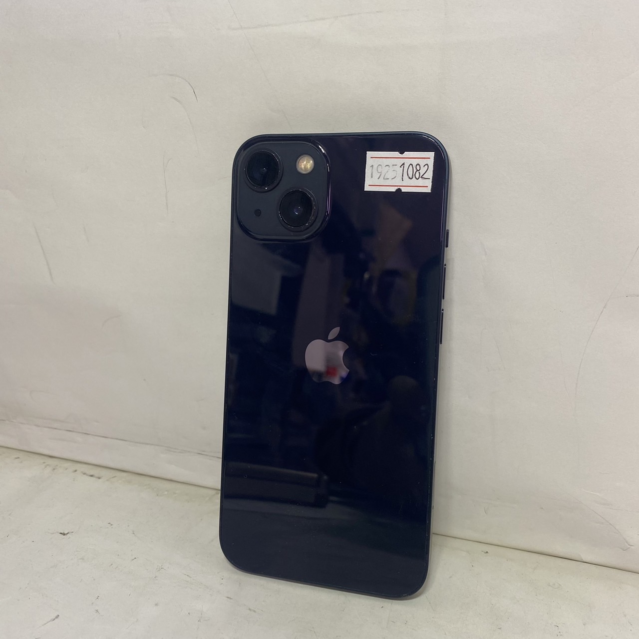 Apple SIMフリー iPhone 13 128GB ミッドナイト （国内版SIMロックフリー） MLNC3J/A保証期間１ヶ月