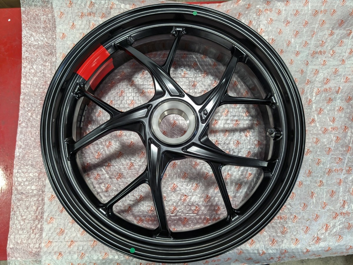 50220011B ドゥカティ純正 REAR RIM HD店