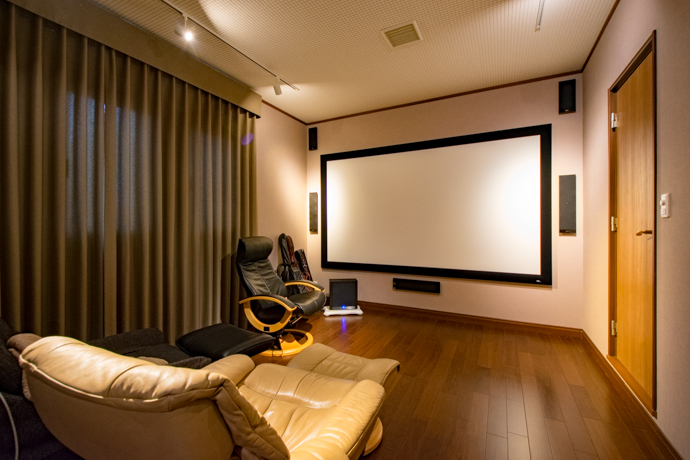 プロジェクターランプ ホームシアター テレビ USAK0038-F KOSRAE for ELPLP95 / V13H010L95 Repl