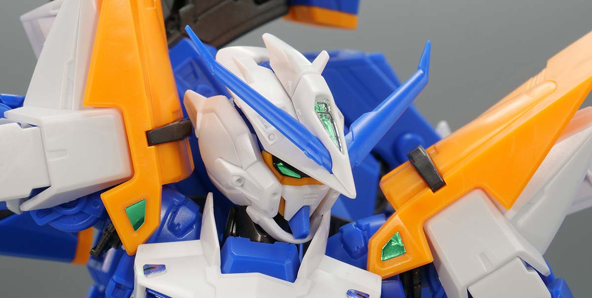 MG 機動戦士ガンダムSEED DESTINY ガンダムアストレイブルーフレーム セカンドリバイ 1/100スケール 色分け済みプラモデル